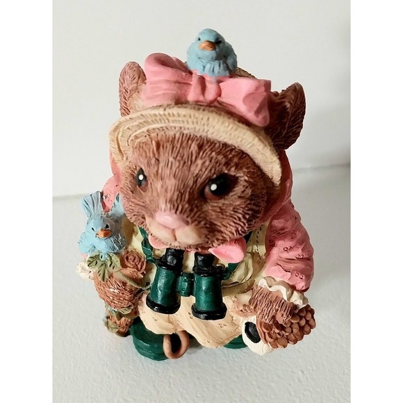 Nature Mouse Bluebirds Binoculars Walking Resin Figurine EUC Collectible Display - Picture 3 of 12